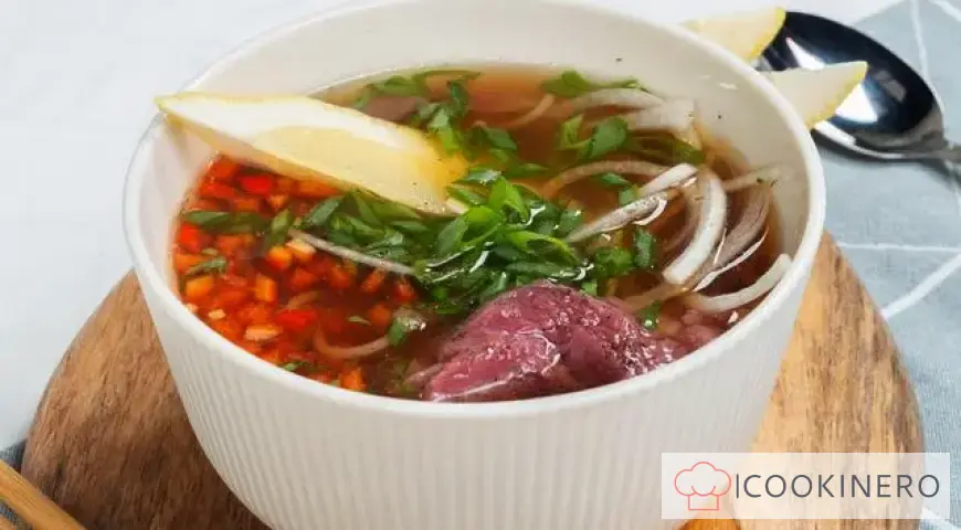 Zuppa vietnamita Pho Bo