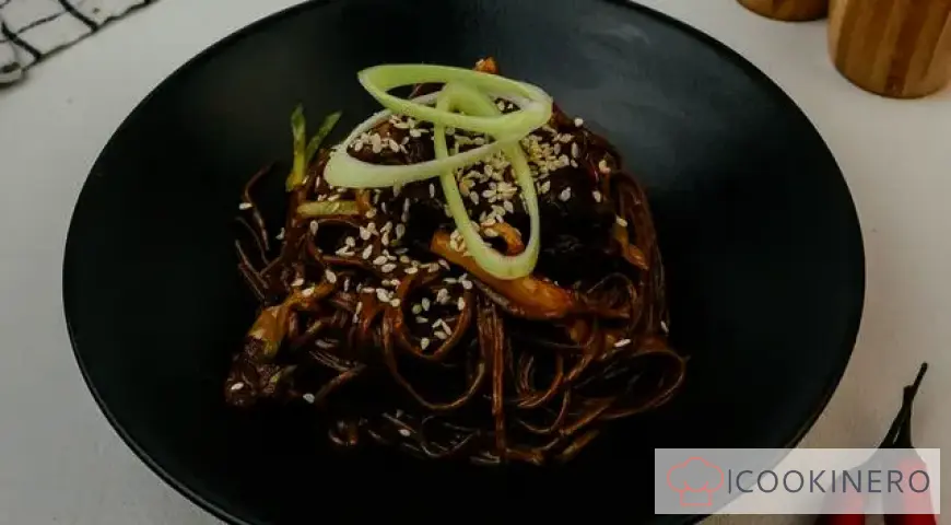 Soba with beef and oyster mushrooms