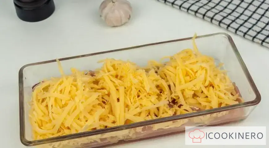 Hähnchenfilet mit Käse im Ofen