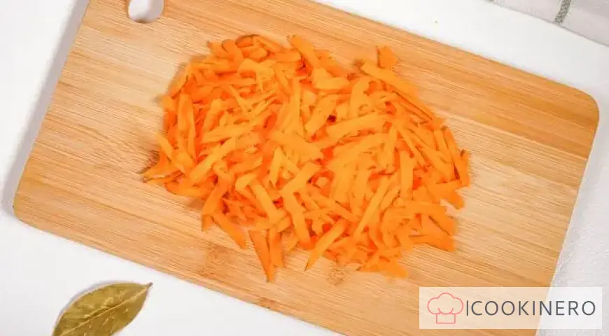 Tomaten-Rassolnik