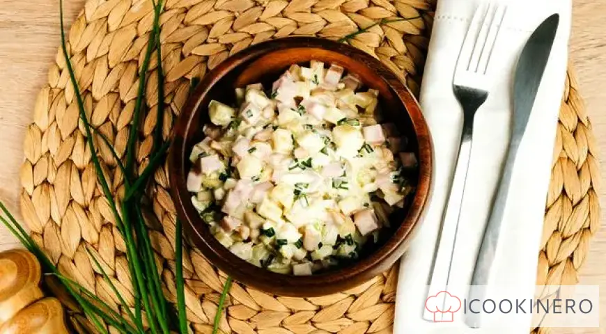 Salad with ham and pickled honey mushrooms