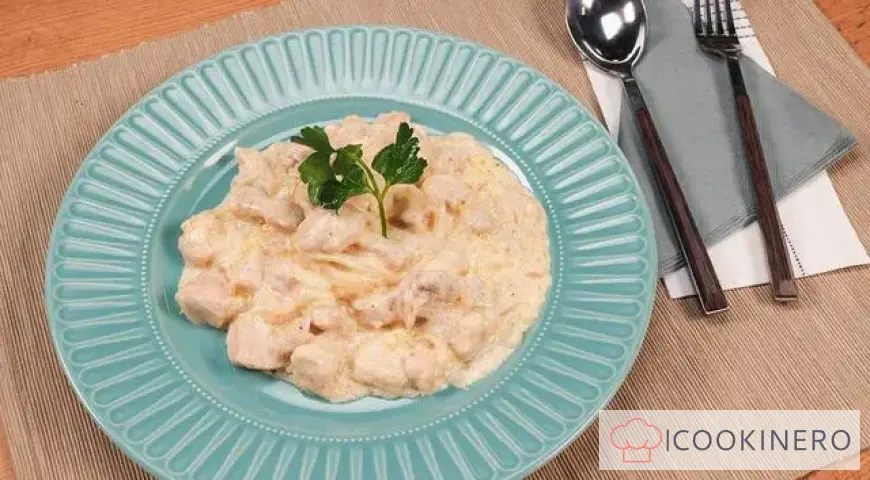 Fricassea di pollo in salsa cremosa