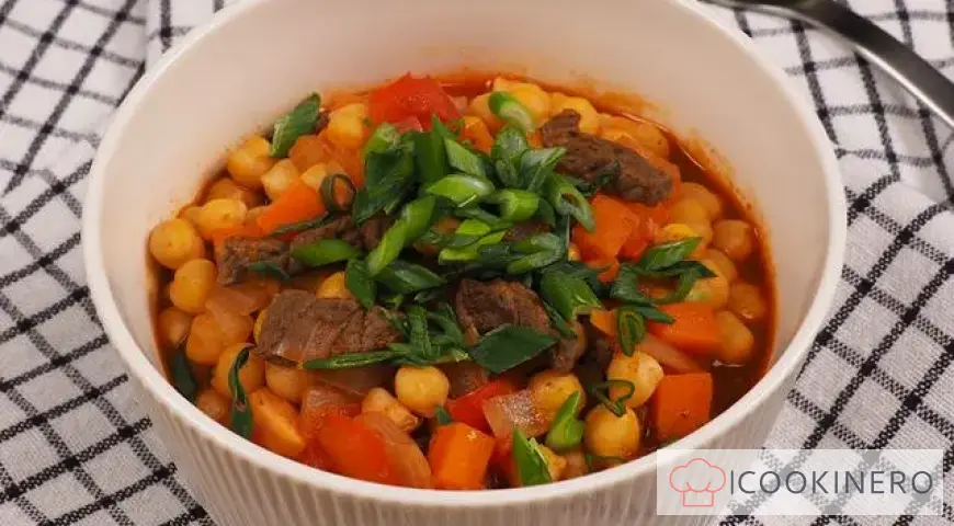 Garbanzos con carne