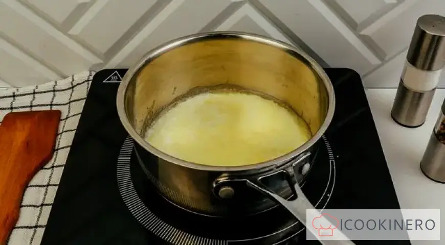Milk and cream sauce