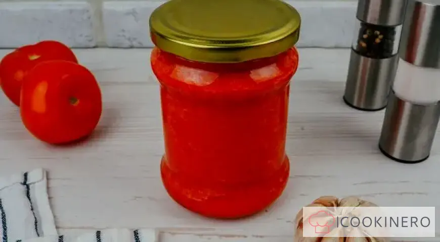 Hausgemachte Tomatensauce für den Winter