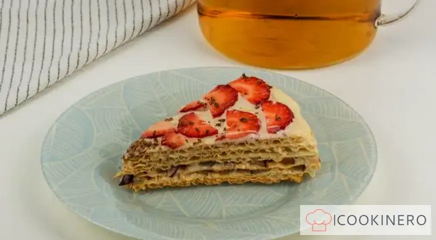 Gâteau gaufré au lait concentré et aux fruits rouges
