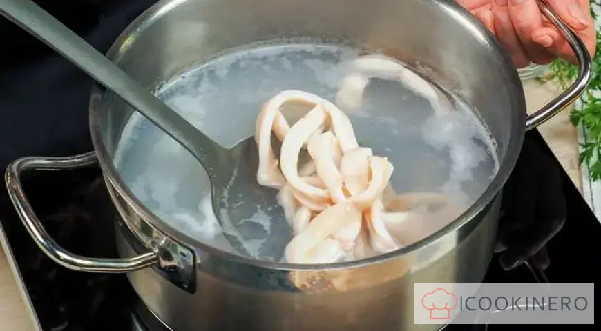 Salad with squid