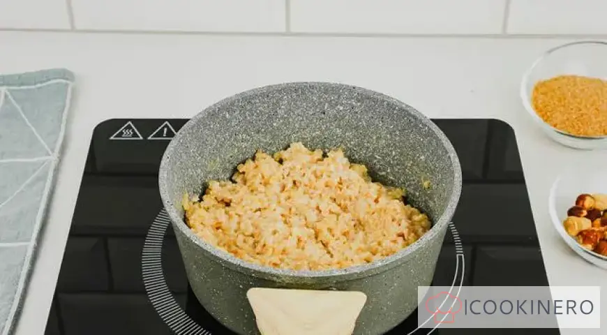 Bulgur porridge with milk