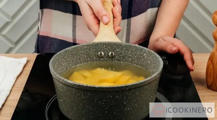 Mashed potatoes with butter