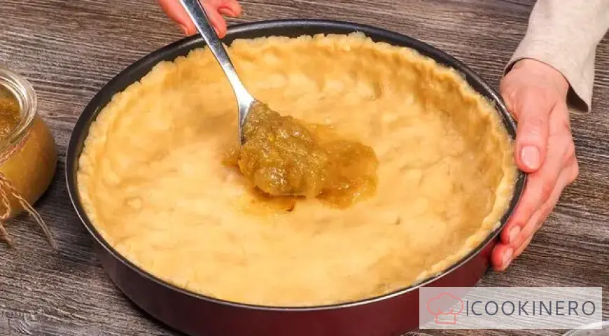 Pie with jam