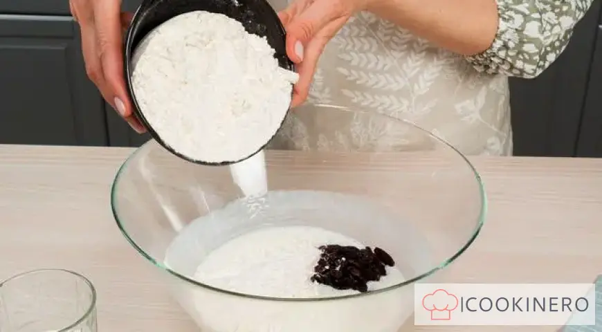 Yeast-free Easter cake