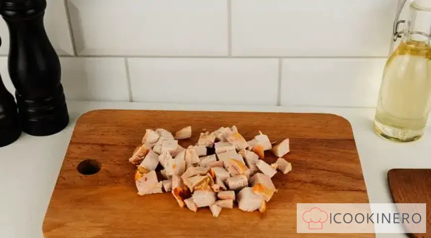 Zuppa di piselli con pollo affumicato