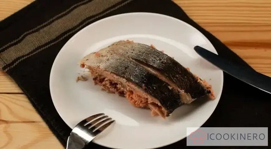 Baked pink salmon