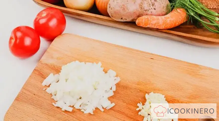 Hungarian Goulash Soup