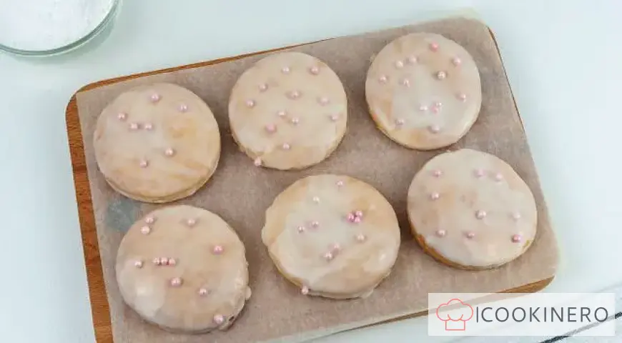 Gingerbread with sugar