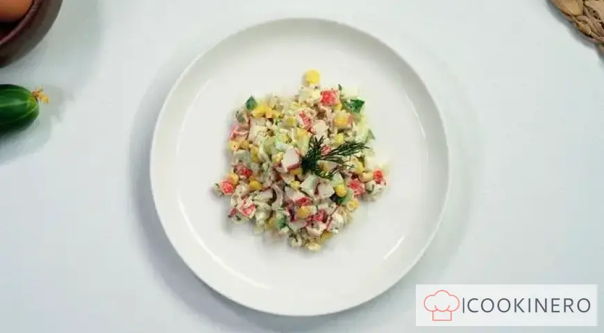 Insalata di granchio con cetriolo