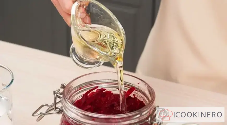 Cavolo sottaceto veloce con barbabietole