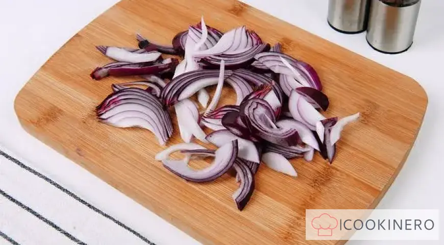 Wok noodles with chicken