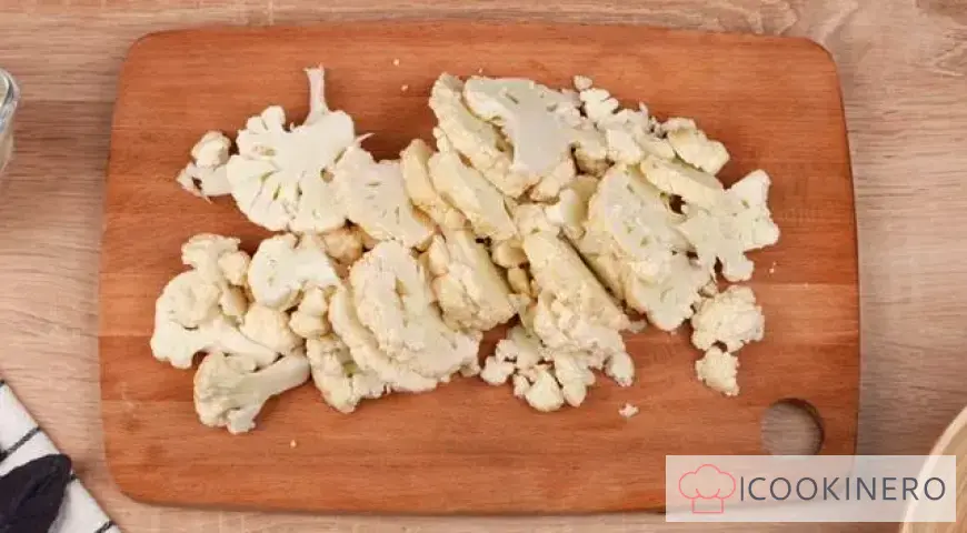 Frittata with cauliflower and cheese