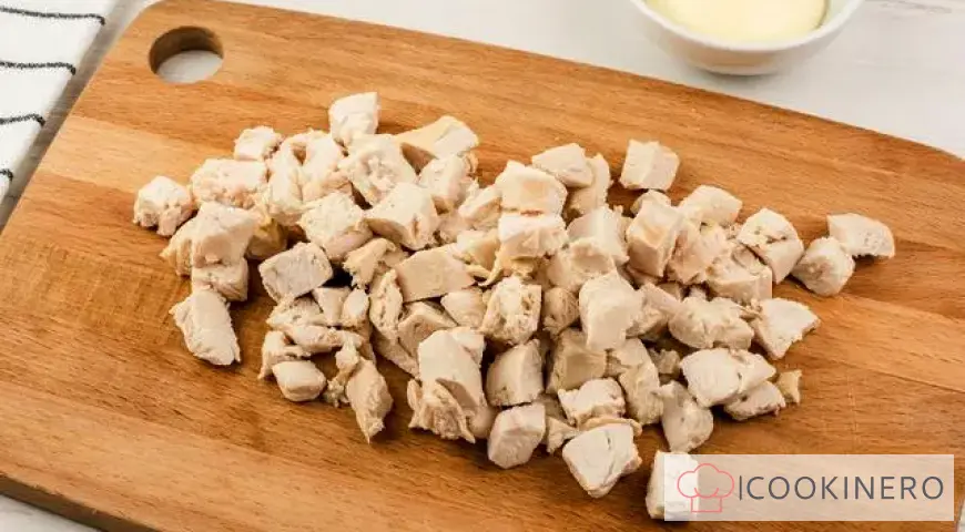 Chicken salad with mushrooms