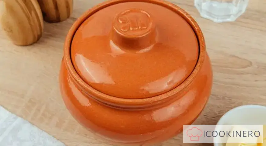 Buckwheat with mushrooms in a pot