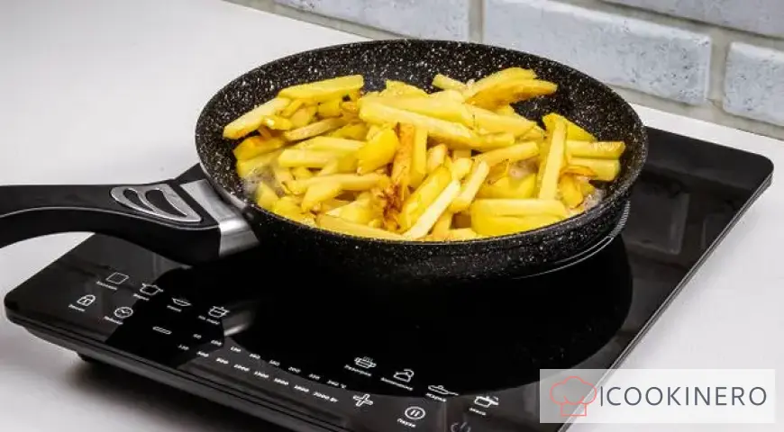 Patate fritte con funghi