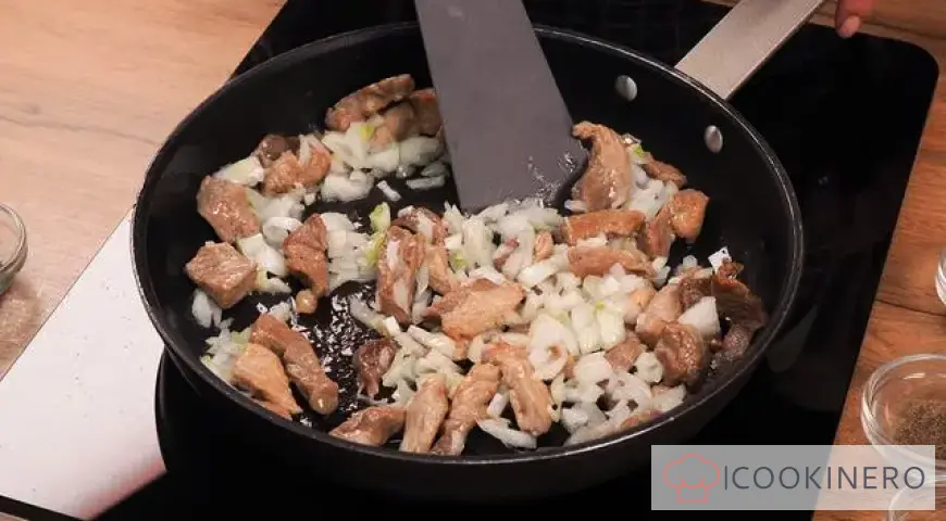 Pork in creamy sauce