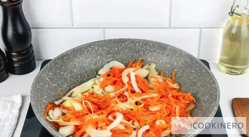 Zuppa di piselli con pancetta