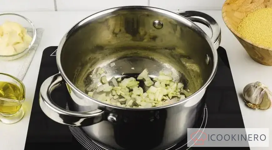 Creamy Soup with Couscous and Broccoli