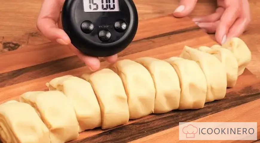 Samsa in a frying pan