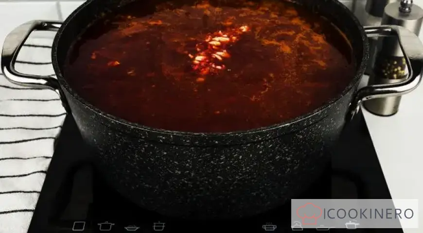 Borscht with sauerkraut