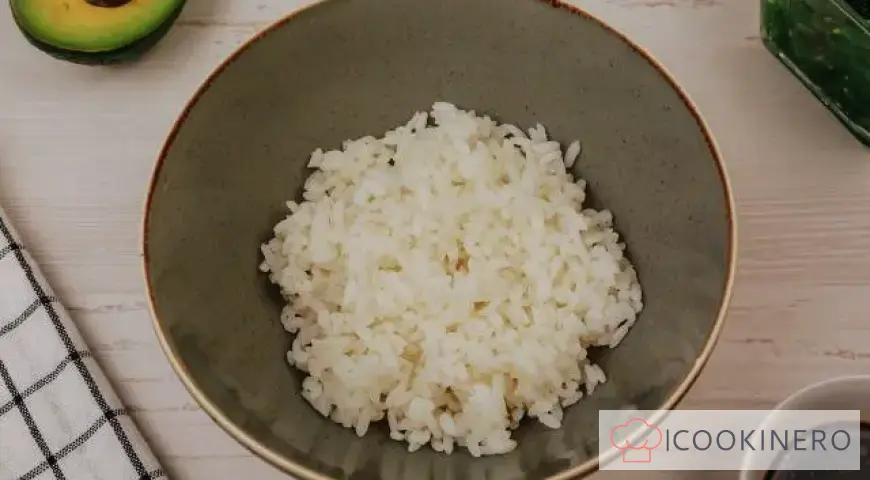 Poke con pollo teriyaki