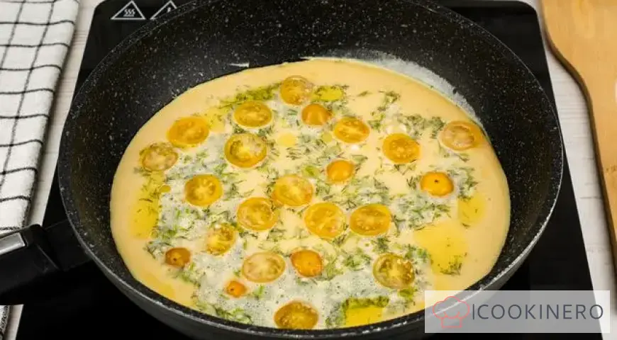 Tortilla con tomates cherry y queso