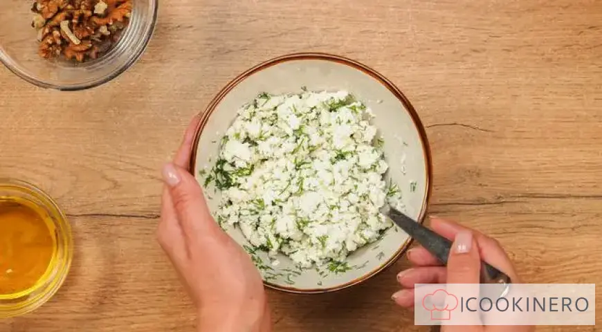 Azerbaijani kutabs with cottage cheese