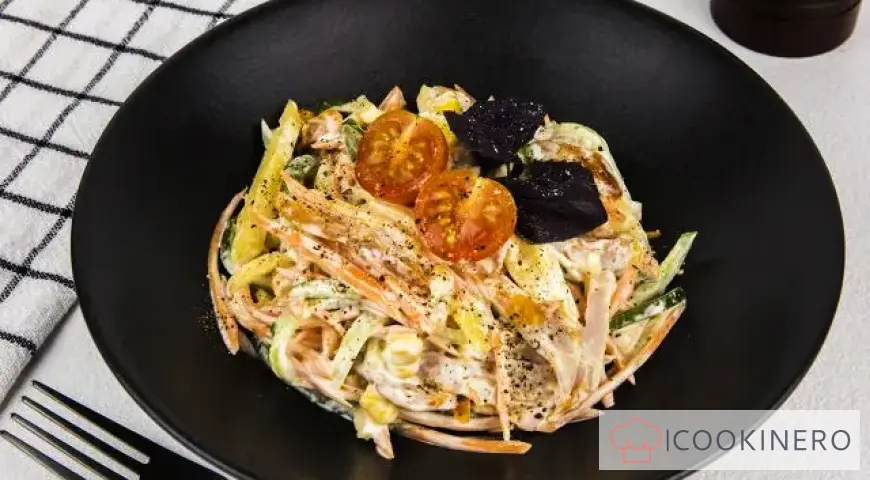 Salade au poulet fumé