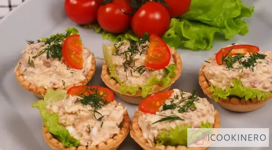 Törtchen mit Thunfischkonserven