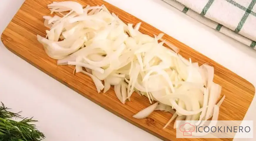 Meat zrazy with onions