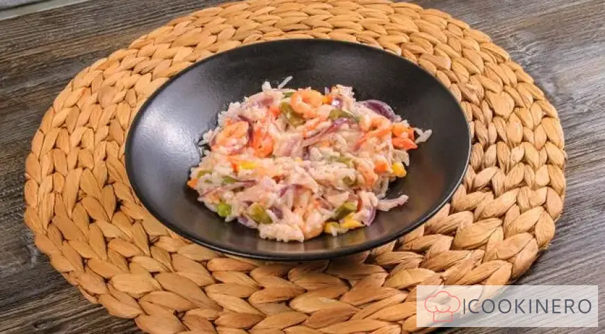 Risotto with shrimps and vegetables