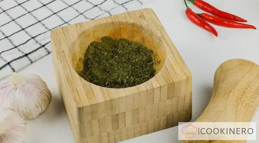 Georgian hot pepper adjika