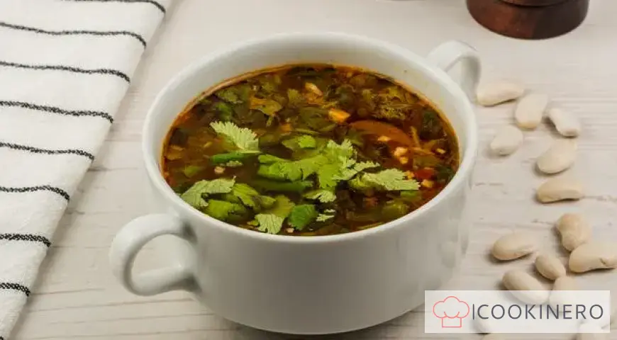 Georgian bean soup with vegetables and rice