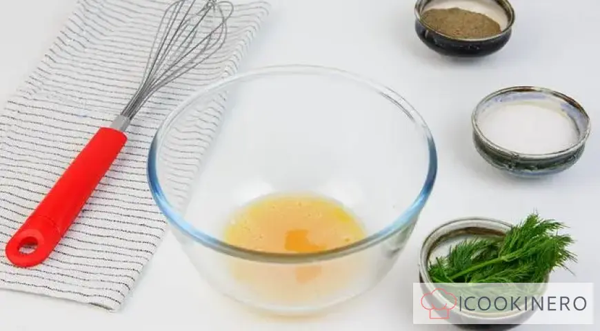 Potato soup with egg