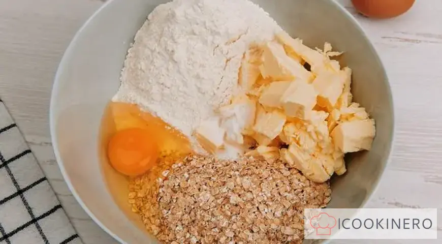 Oatmeal Cashew Cookies