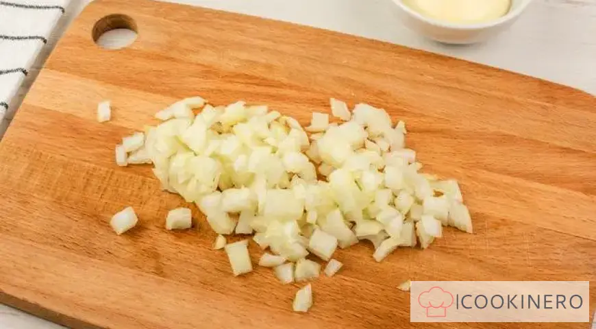 Chicken salad with mushrooms