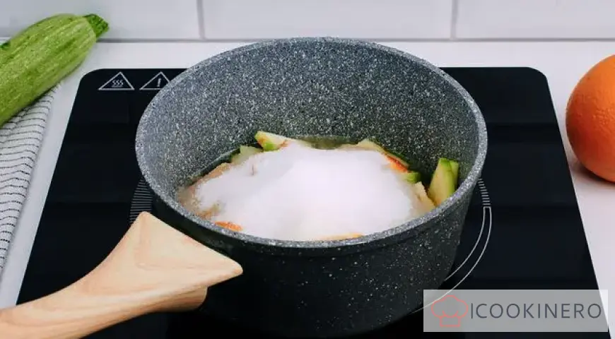 Confettura di zucchine all'arancia per l'inverno
