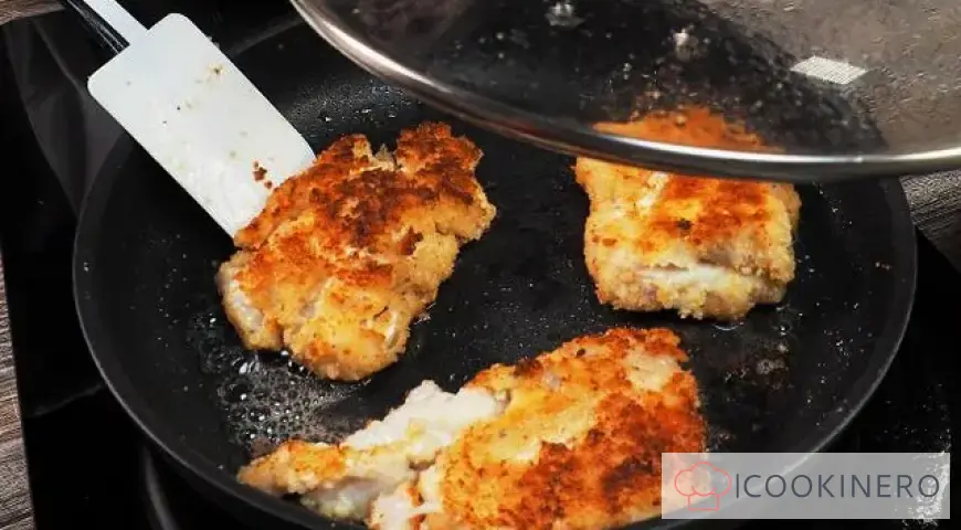 Fish fried in breadcrumbs