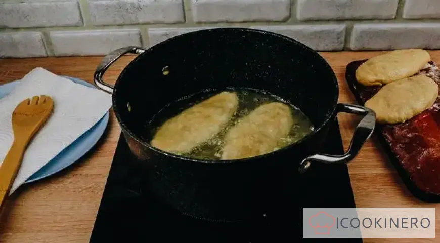 Torte di ricotta con mele