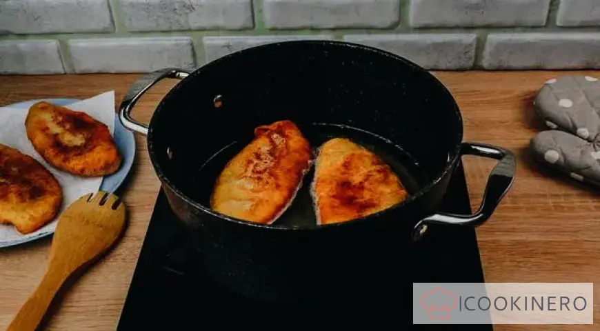 Torte di ricotta con mele