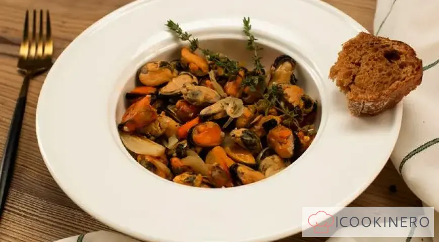 Moules à la sauce à l'ail