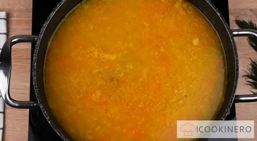 Smoked Rib and Pea Soup