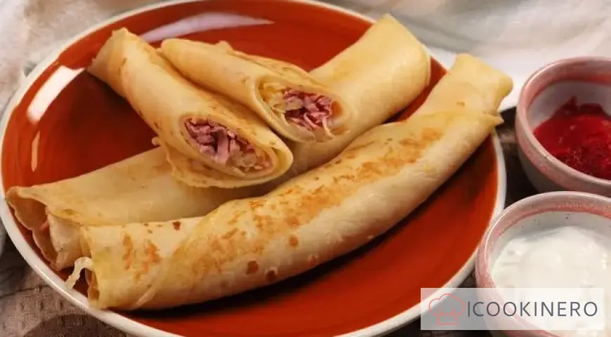 Pfannkuchen mit Wurst